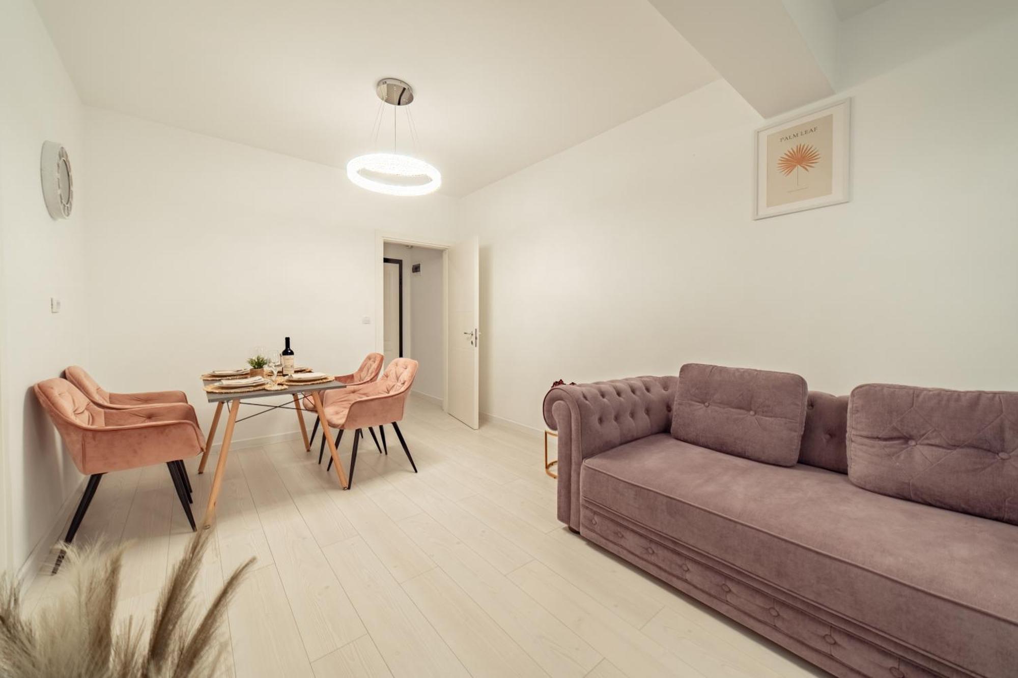 Palace Of Culture Dream Apartments And Studios 이아시 외부 사진